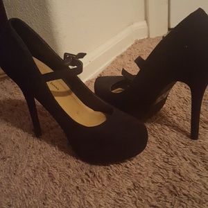Black heels